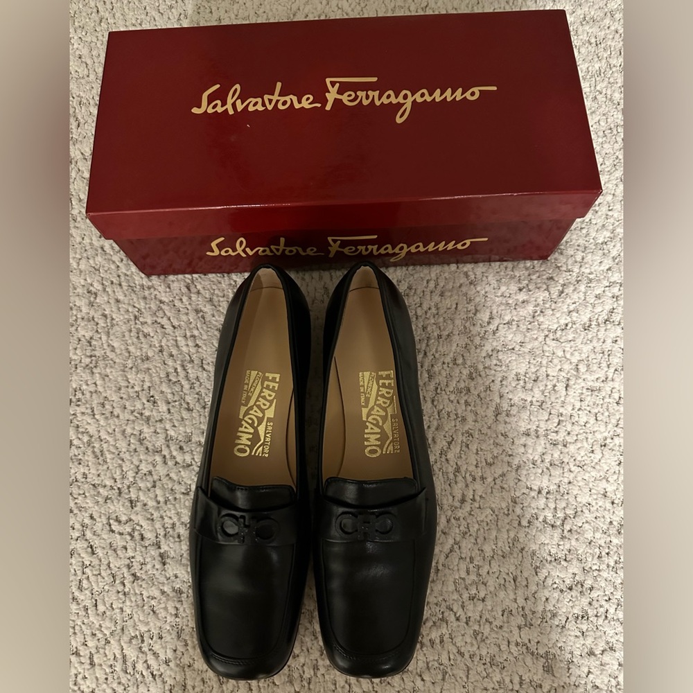 Salvatore Ferragamo Classic Loafer Leather Shoes